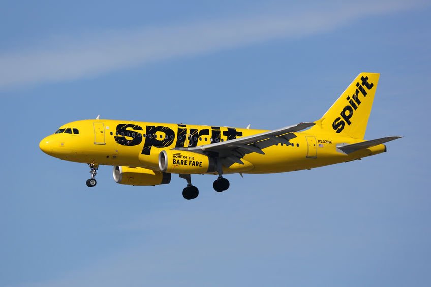 10 Reasons Why Flying  with Spirit Airlines 